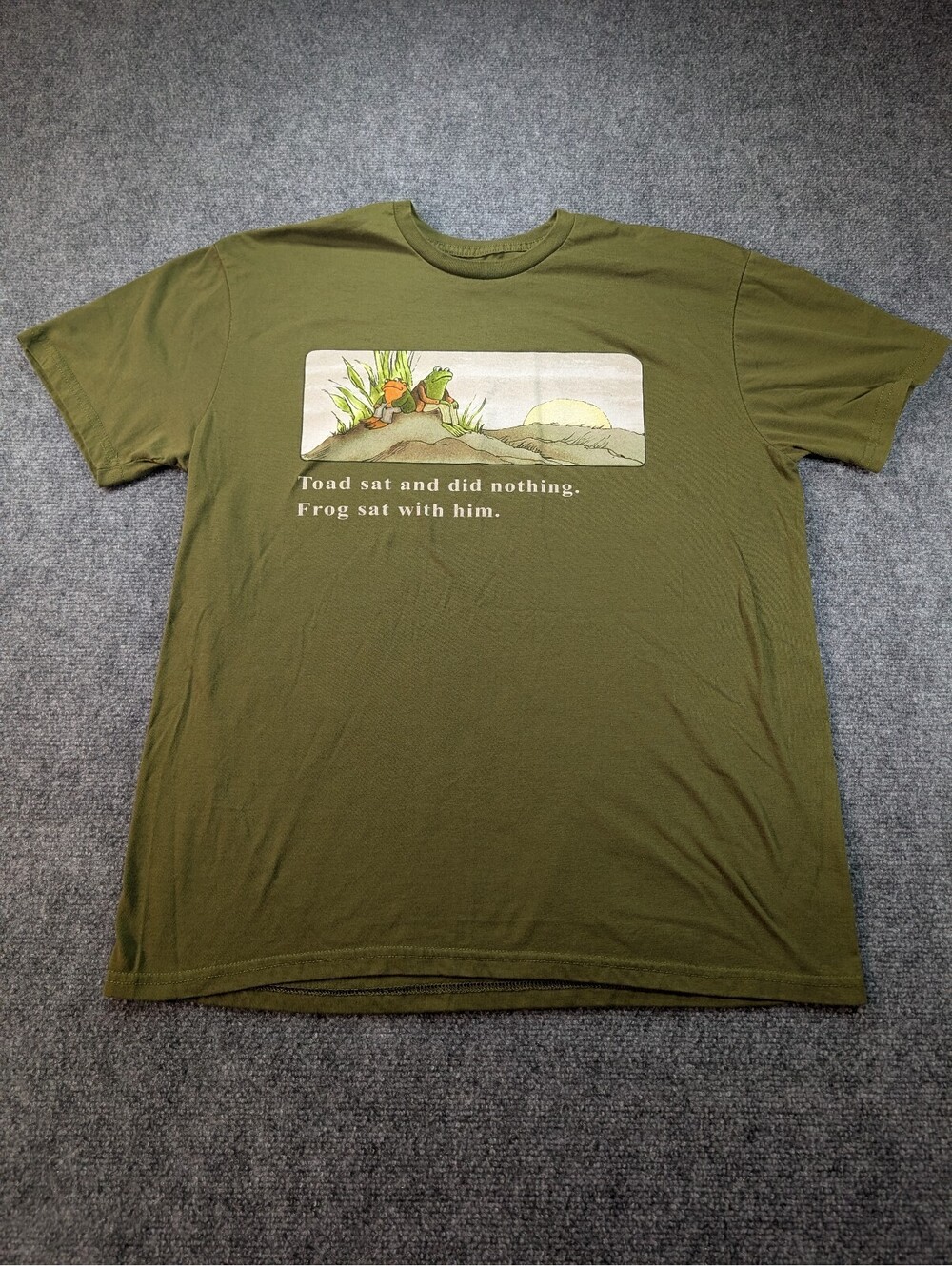 Frog and Toad Graphic T-Shirt Size Large Olive Green Graphic Tee Retro Nostalgic